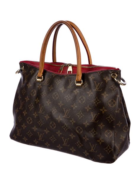 pallas mm louis vuitton price|louis vuitton monogram pallas mm.